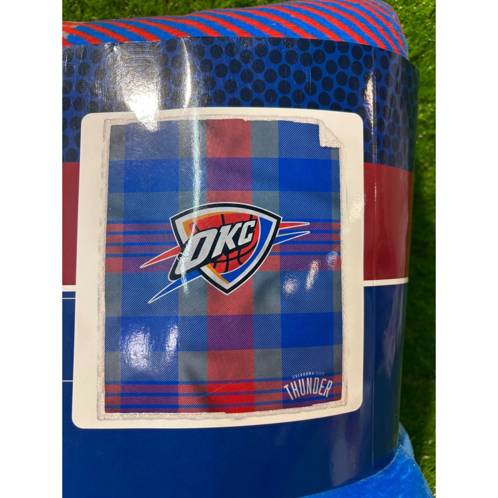 NBA Oklahoma‎ City Thunder Faux Shearling Throw Blanket 60x70 Blue Red Plaid NEW